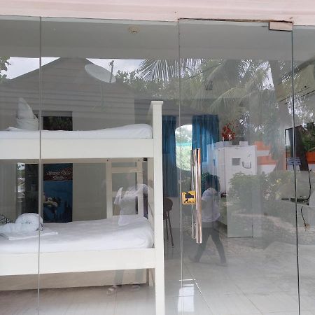 Rrj'S Beach Resort 오슬롭 외부 사진