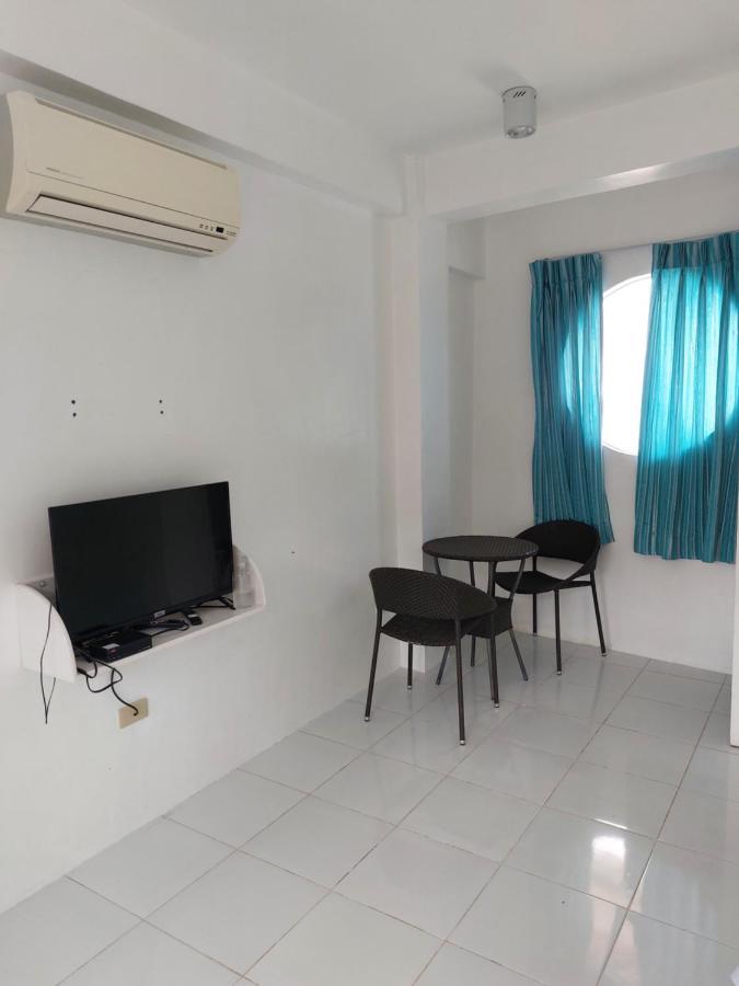 Rrj'S Beach Resort 오슬롭 외부 사진