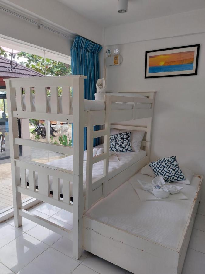 Rrj'S Beach Resort 오슬롭 외부 사진